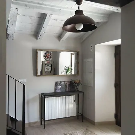 Casa Rural La Ultima Gasolinera * Sallent de Gállego